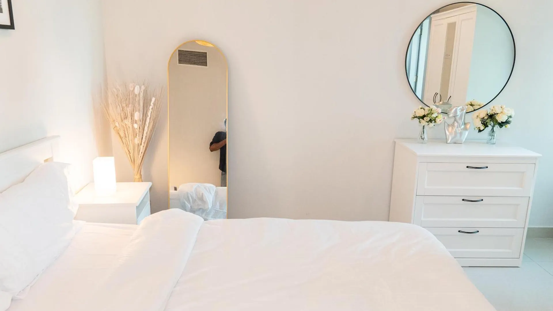 Pineapple Xpress Hostel Dubai